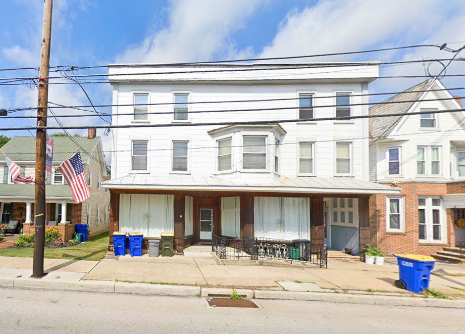 6 S Main St