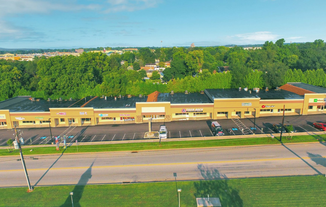Hartzdale Plaza