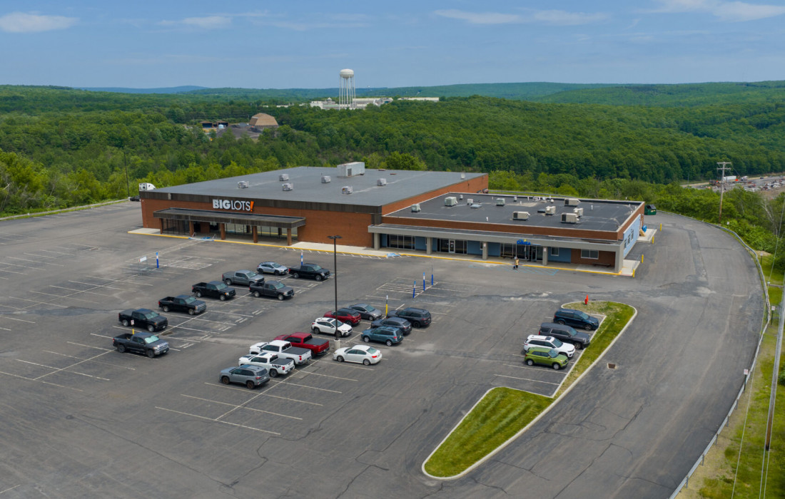 940 & 960 Mall Road