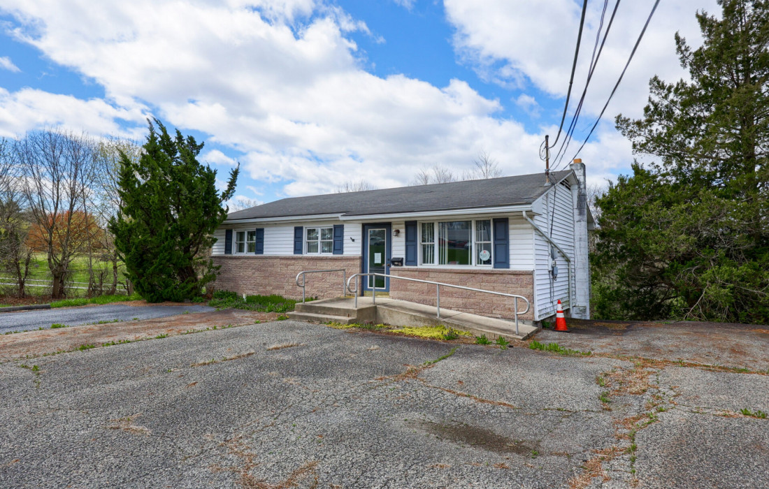 3790 Peters Mountain Rd