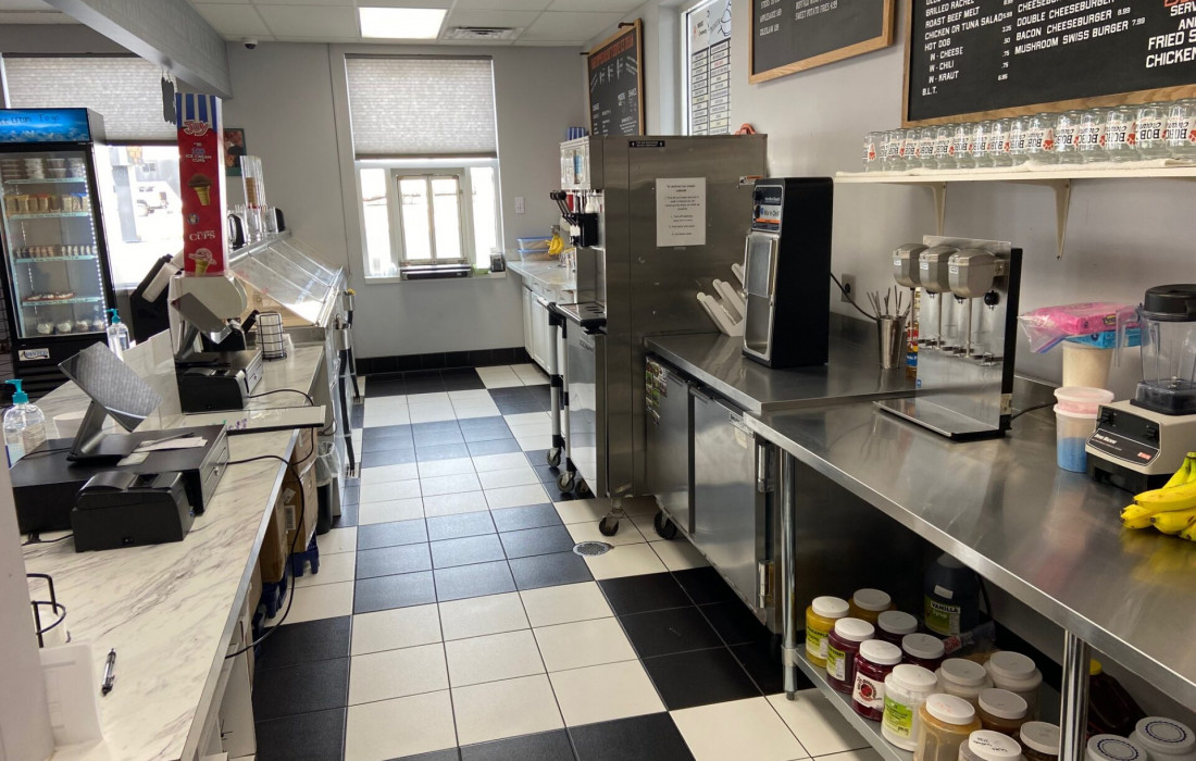 117 S Main St