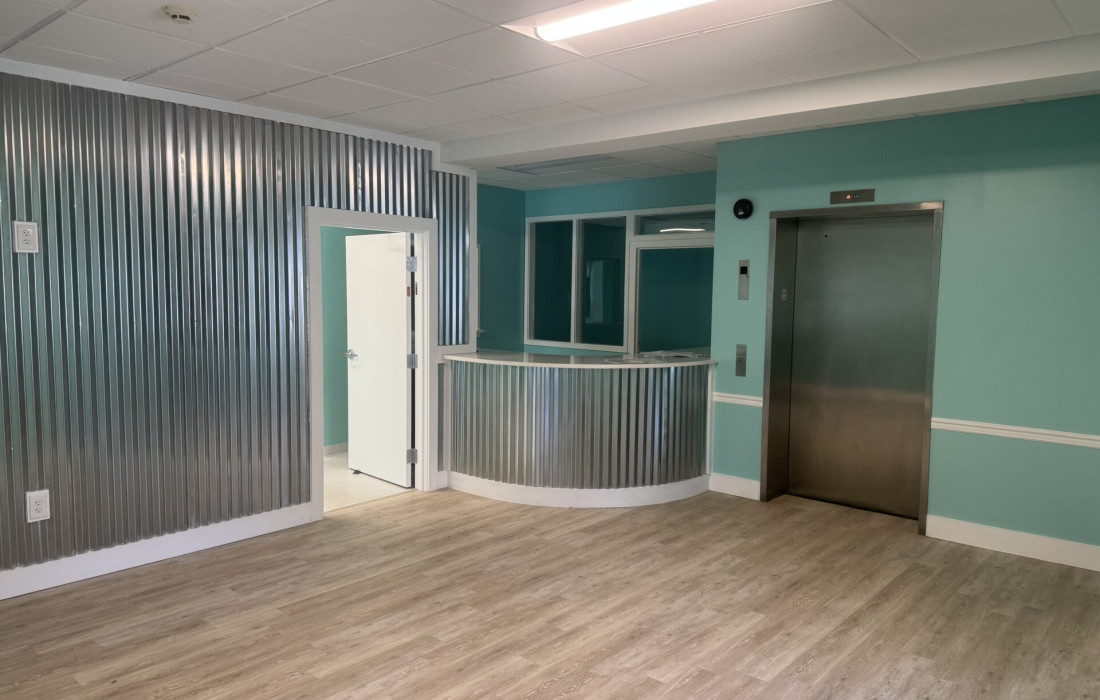 355 W Market St