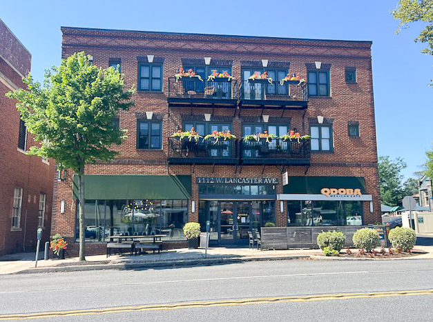 1112 W Lancaster Ave
