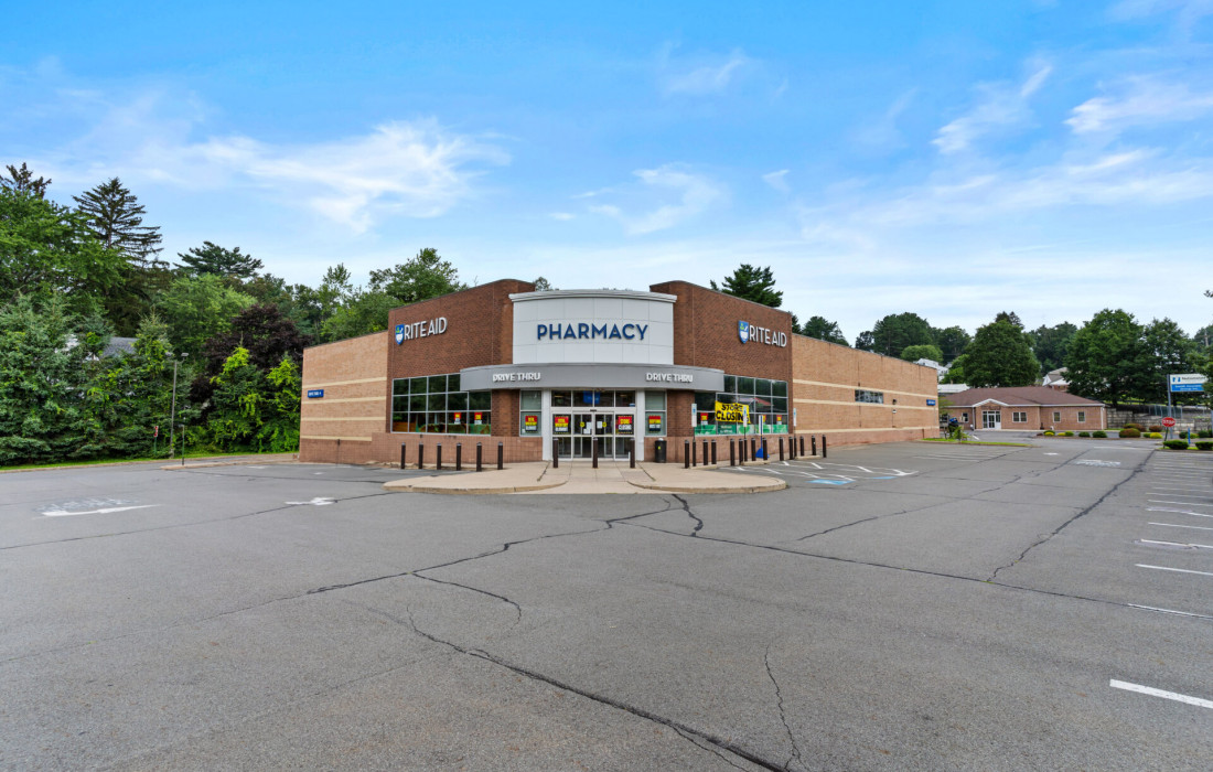2810 Memorial Hwy