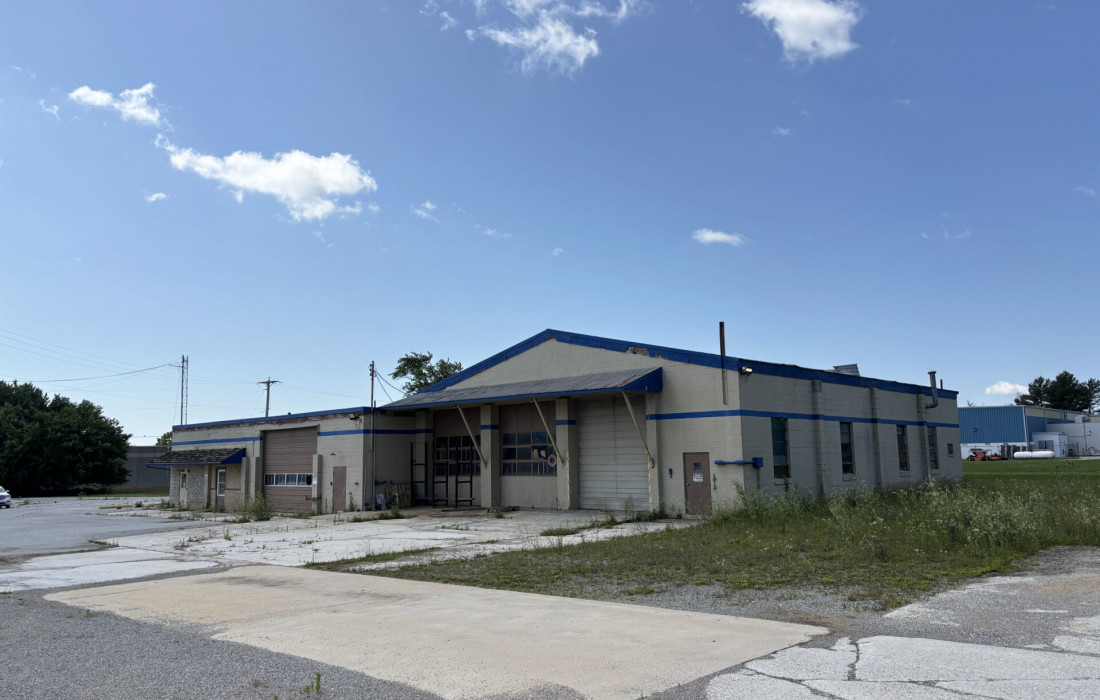 125-255 N Blettner Ave