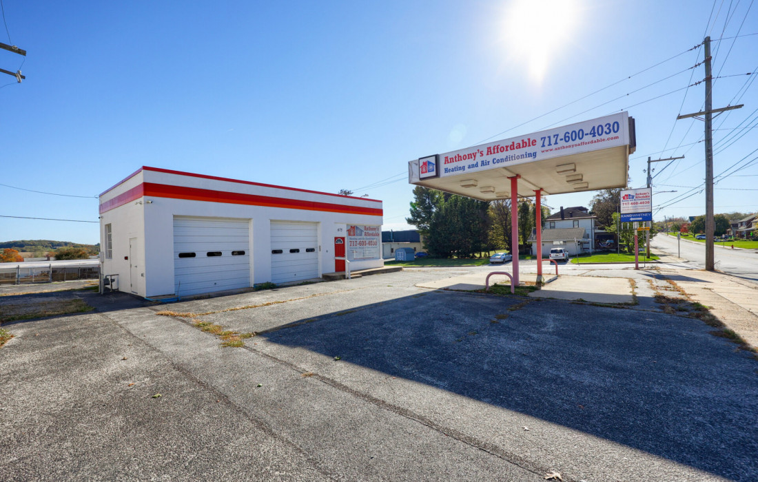 675 S Main St
