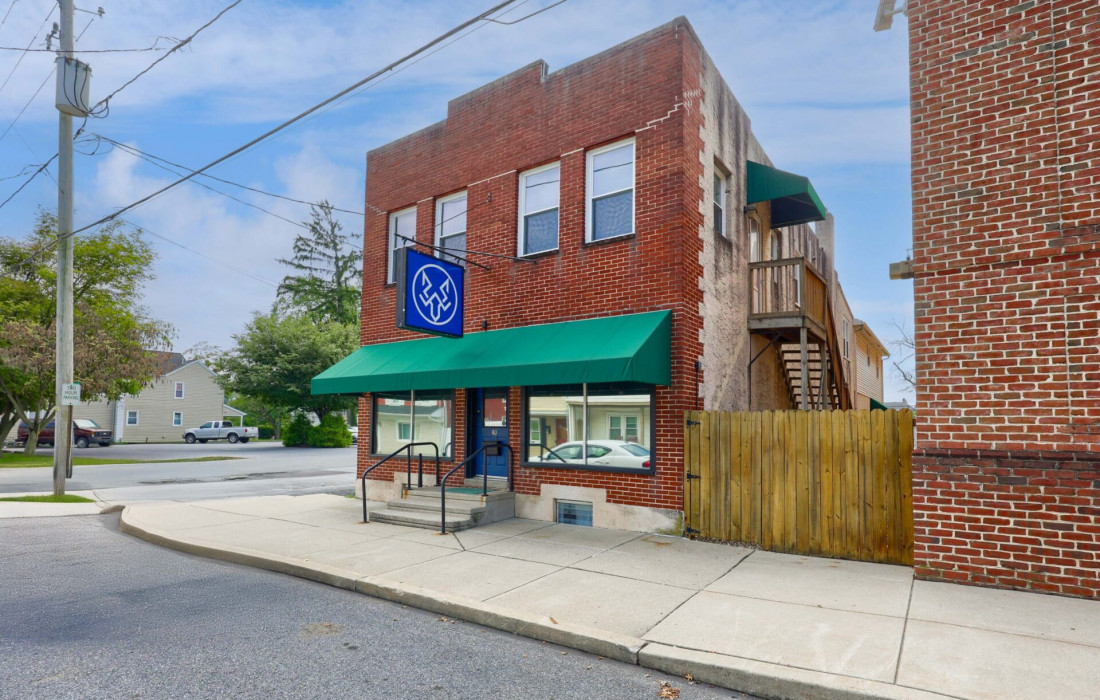 40 S Charlotte St, Manheim, PA 17545